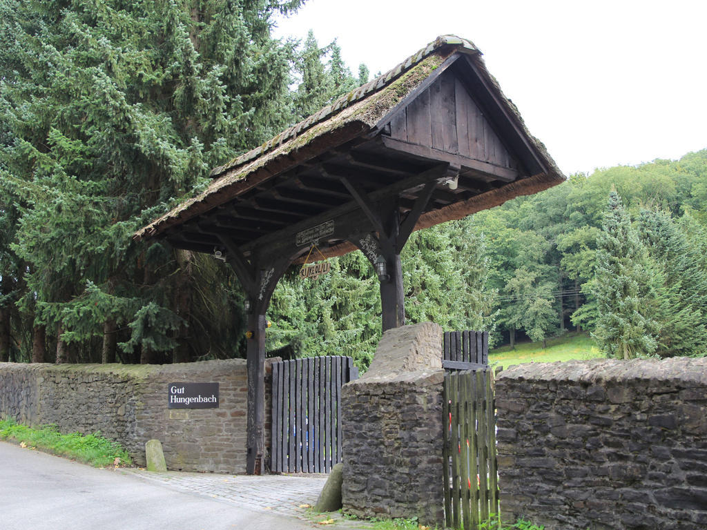 Hotel & Restaurant Gut Hungenbach Kürten Kültér fotó